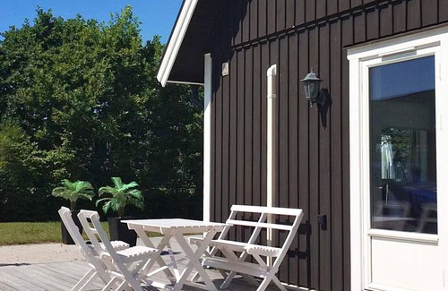 Tofta House | Family-Friendly Holiday Home with Ocean View in Rockneby