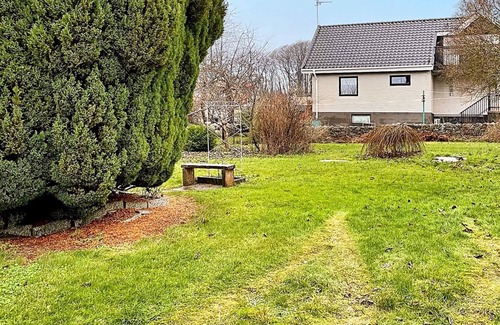 Hallevik House | Cozy Holiday Home for 6 in Solvesborg - Pet Friendly & More