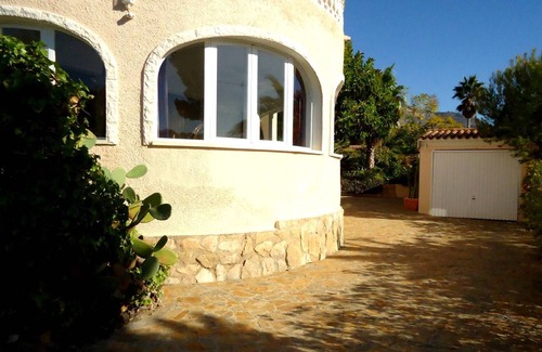 Bernia Villa | 6 persons spacious villa with private pool and lots of space.