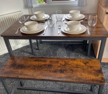 Forfar House | Pet-Friendly Retreat at 6 Rannoch with Oceanfront Views