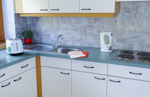 Mayrhofen Apartment | Ideal 6-Room Apartment with Balcony in Mayrhofen