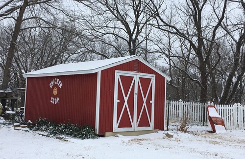 Edwardsville House | Experience 6-Star Country Living Near Downtown KC