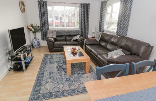Embleton House | Family-Friendly 6 Westview: Rated 9.5/10 by Guests
