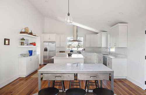 Chilmark House | Experience 60 Acres of Oceanfront Bliss with Private Beach!
