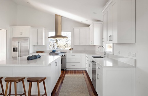 Chilmark House | Experience 60 Acres of Oceanfront Bliss with Private Beach!