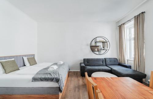 Funfhaus Apartment | Stylish 60 m2 Apartment Near Westbahnhof - Family & Pet Friendly