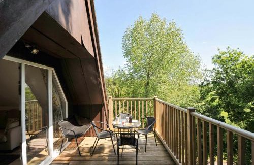Luckett House | Pet Friendly Escape at 60 Valley Lodge – Rated 10/10