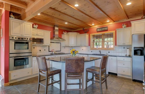 Bartlett House | Inviting Log Home with Pool & Scenic Views Near Storyland