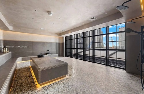 Downtown Miami Condo | 601 RESIDENCES SKY FLOOR 1BR UNIT BY IMD MIAMI VACATION RENTALS