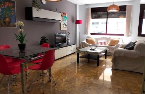 Valdeolleros Apartment | Modern Valdeolleros Apartment with Family-Friendly Amenities
