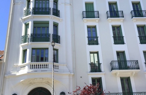Thermal Apartment | Perfect 60m2 Apartment for 4 with Spa & Breakfast Access
