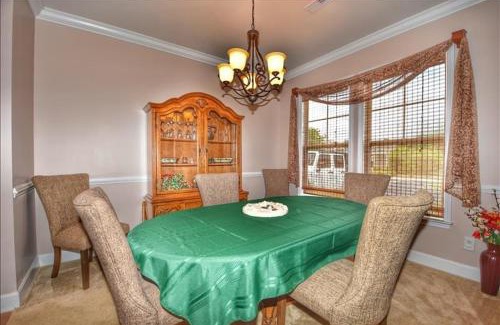 North Myrtle Beach House | Family-Friendly 612 Egret Run Cabin with Pool Access