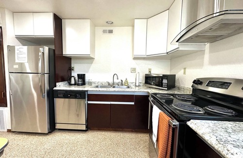 Norman Apartment | Delightful Studio Steps from Campus and Downtown Attractions