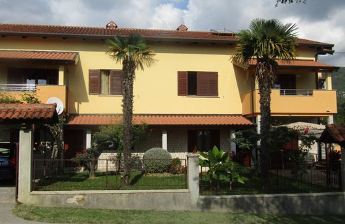 Grabri Apartment | Spacious 2-Bedroom Apartment with Kitchen for Up to 4 Guests