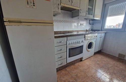 Oviedo City Centre Apartment | Comfortable 626A: Family-Friendly with Garage & Spa
