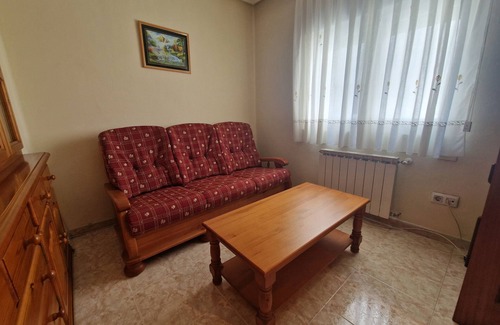 Oviedo City Centre Apartment | Comfortable 626A: Family-Friendly with Garage & Spa