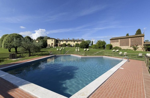San Gimignano House | Spacious 2-Bedroom Apartment for Up to 4 Guests