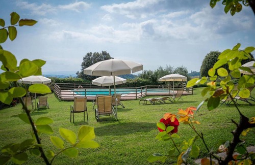 San Gimignano Apartment | Spacious 2-Bedroom Apartment with Pool & Kitchen Access