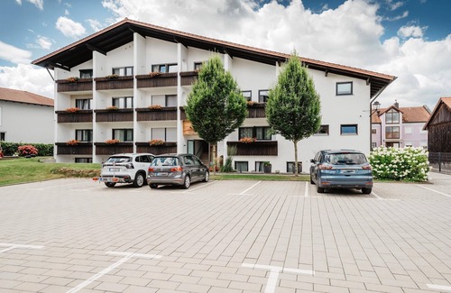 Safferstetten Apartment | Spacious 2-Bedroom Apartment with Premium Amenities