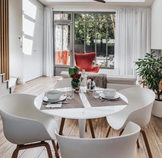 La Rochelle House | Experience Unforgettable Stays at 64 Sur Le Mail - Rated 9.8