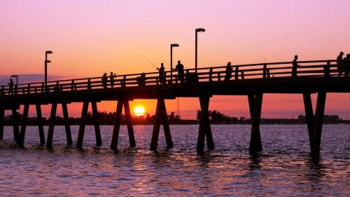 Siesta Key House | Exceptional Stay at 6415 Midnight Pass #902 with Pool & Spa