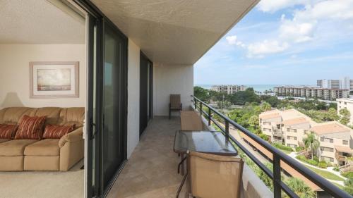 Siesta Key House | Exceptional Stay at 6415 Midnight Pass #902 with Pool & Spa