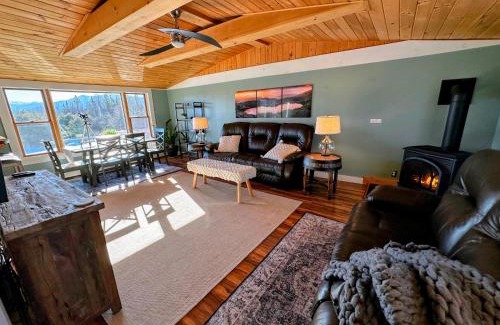 Whitefield House | Experience Breathtaking Views Near Top Attractions