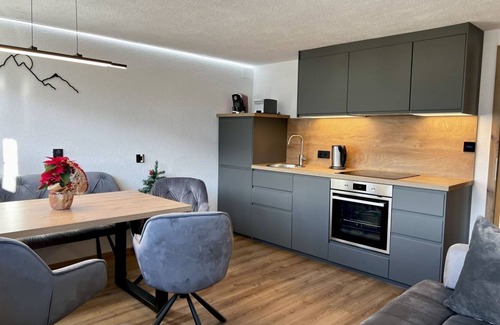 Hart im Zillertal Apartment | Spacious 2-Bedroom Apartment with Kitchen for 5 Guests