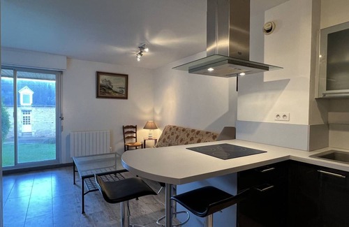 Erquy Apartment | Cozy Studio in Erquy: Steps from Beach & Town Center
