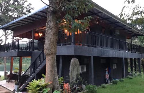 Than To Resort | 66 Baanaisuan 66 บ้านในสวน