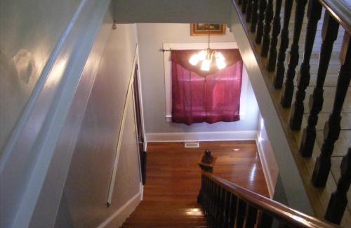 Digby House | Pet-Friendly Retreat at 66 Montague House for Families