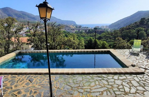 Colera Apartment | Spacious 2-Bedroom Apartment with Pool & Family-Friendly Amenities