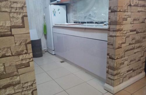 Barangay 670 Apartment | Spacious Condo Unit in Robinson Place with Pool & Spa