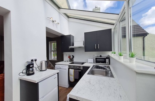 Clifden House | Explore Connemara from 68 Clifden Glen: Pet Friendly & Family Ready