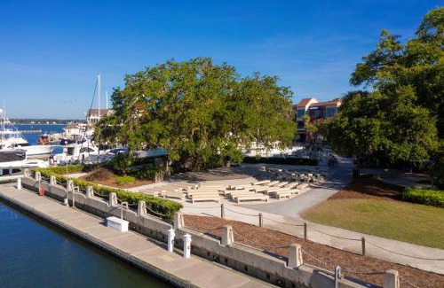 Oceanside House | 6966 Fairway One at The Sea Pines Resort