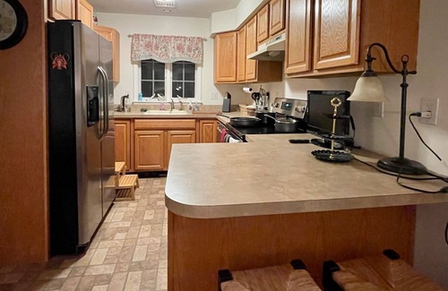 Sagamore House | Discover a Cozy Cape Cod Villa with Pool and Spa Amenities