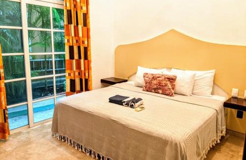 Playacar Fase I Apartment | Beachfront 6BR Retreat with Pool & Easy Access to 5th Ave