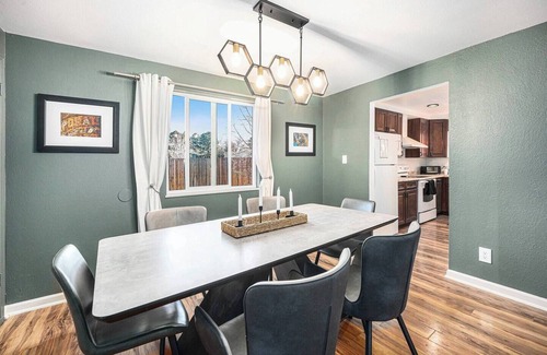 Lakewood House | Red Rocks Game Room & Projector with Pet-Friendly Perks