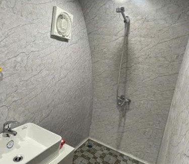 Huong Son Hotel | 6T Retreat Hương Sơn Cảnh
