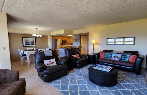 Frisco Condo | Scenic Lake & Mountain Condo Near Top Ski Resorts