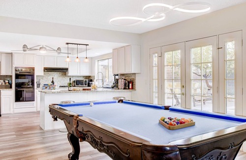 Paradise Villa | Elegant 6x3 Villa with Heated Pool, Spa & Outdoor Kitchen