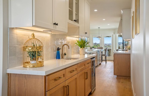 Paso Robles House | Modern Farmhouse Retreat with Pool & Vineyard Views