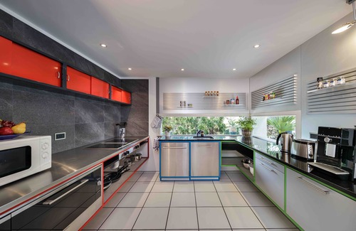 Hergiswil Villa | Elegant 7 Bedroom Villa with Private Pool & Lake View