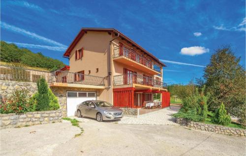 Crni Kal House | Charming 7 Bedroom Pet Friendly Home in Crni Kal