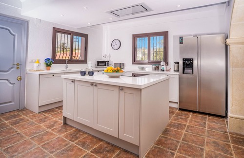 Javea Villa | Exceptional 7 Bedroom Villa in Javea Old Town with Pool