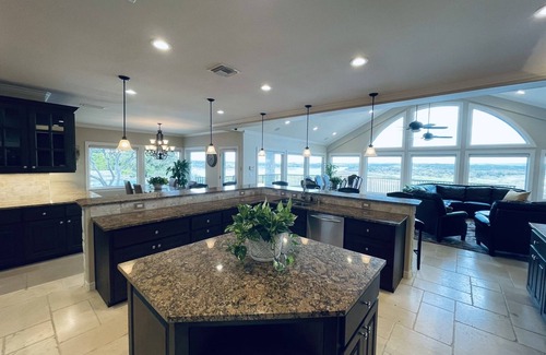 Spicewood House | Elegant Lake House Estate with Pool and Spa Amenities