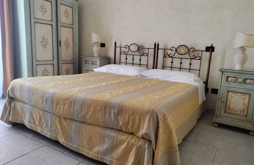 Sternatia Hotel | Elegant 7 Rooms for Two at Grikò Country Slow Hotel