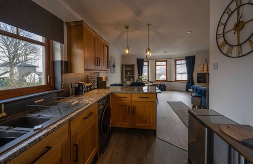 Banavie Apartment | Cozy Canalside Apartment with Kitchen for Perfect Getaway