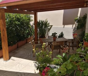 Lama Bed & Breakfast | Oceanfront 7 Contrade: Rated 9.4/10 for Family Getaways