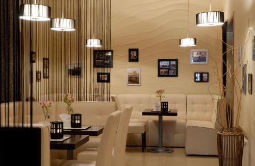Kamenets-Podol'skiy Hotel | Comfortable Stay at 7 Days Hotel Kamyanets-Podilskyi